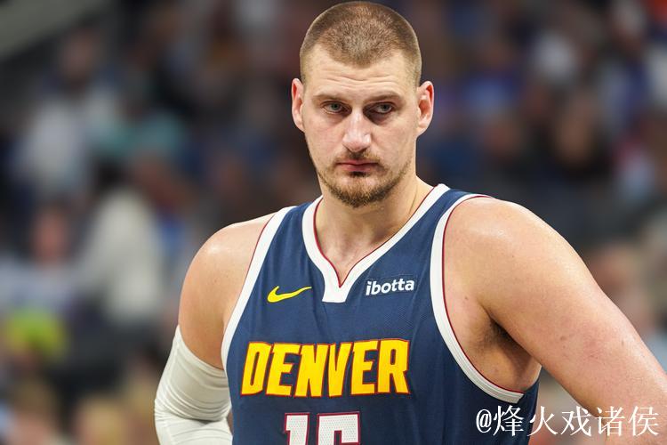 约基奇37+18+15助掘金力克独行侠,76人止住5连败颓势 约基奇37+18+15助掘金力克独行侠,76人止住5连败颓势